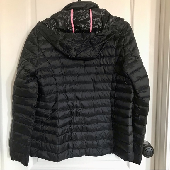 SOLD❣️❣️Kate Spade Black Puffer Hooded Jacket includes package quilted bag - Picture 6 of 16